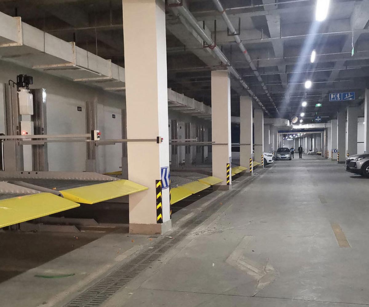 丹鳳兩層升降橫移式停車立體車庫(kù)二手